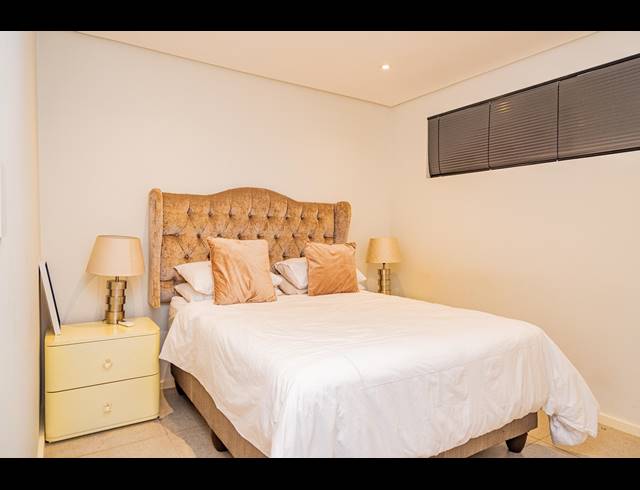 2 BEDROOM APARTMENT FOR SALE IN SIBAYA PRECINCT